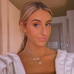 Meet your Posher, Brigid